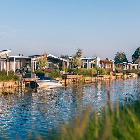 EuroParcs De Kraaijenbergse Plassen Linden Exterior foto