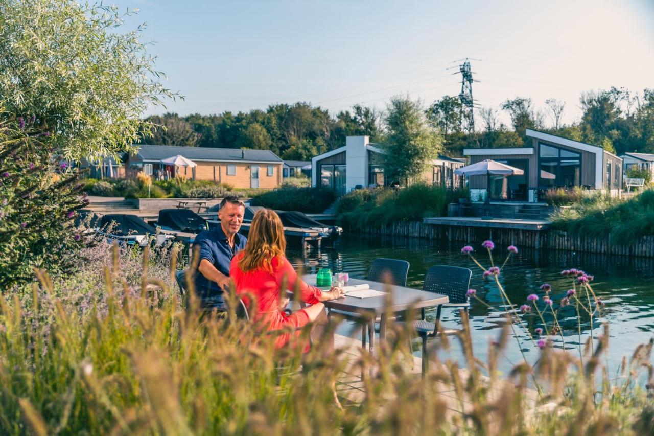 EuroParcs De Kraaijenbergse Plassen Linden Exterior foto