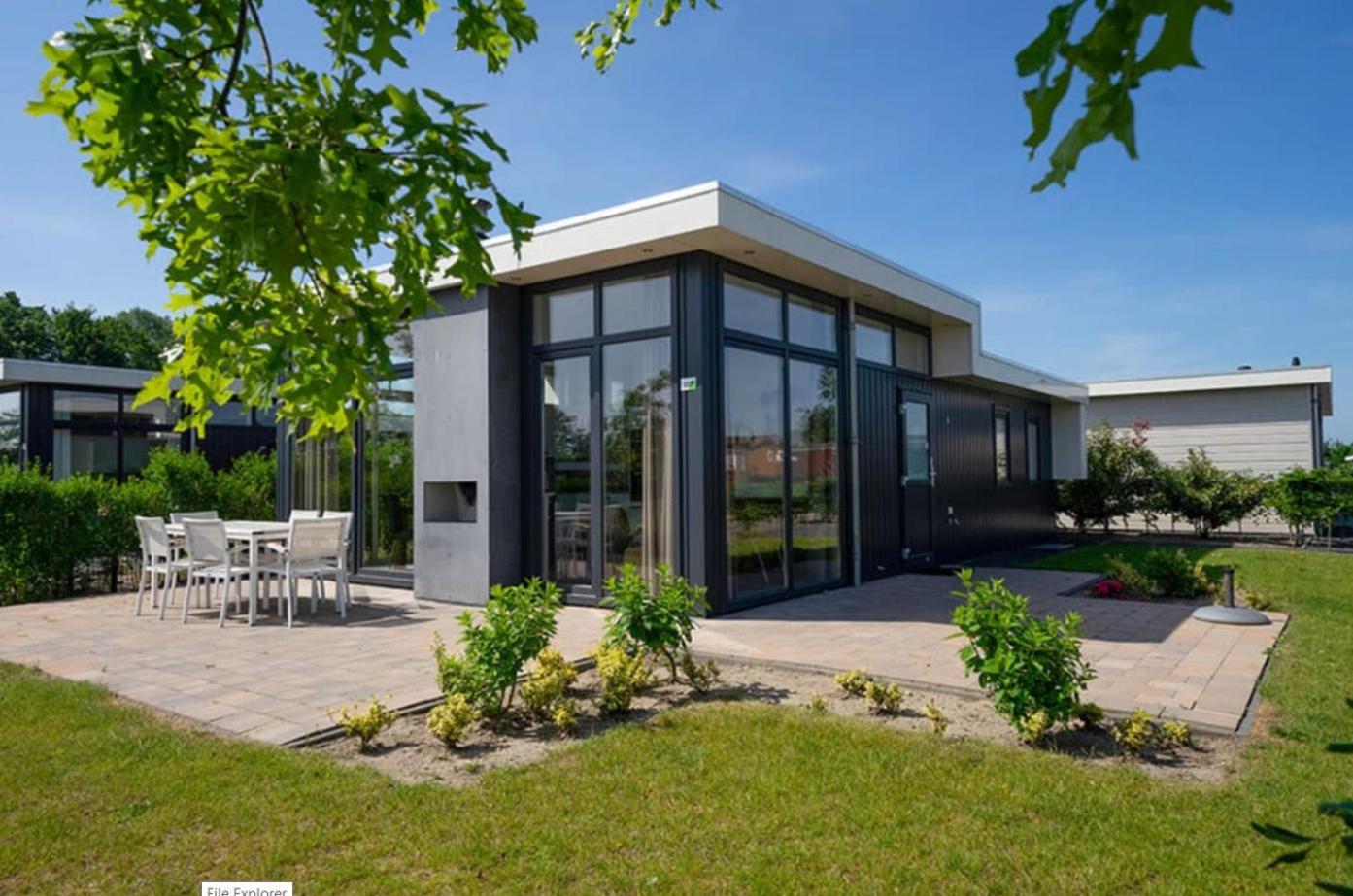 EuroParcs De Kraaijenbergse Plassen Linden Zimmer foto