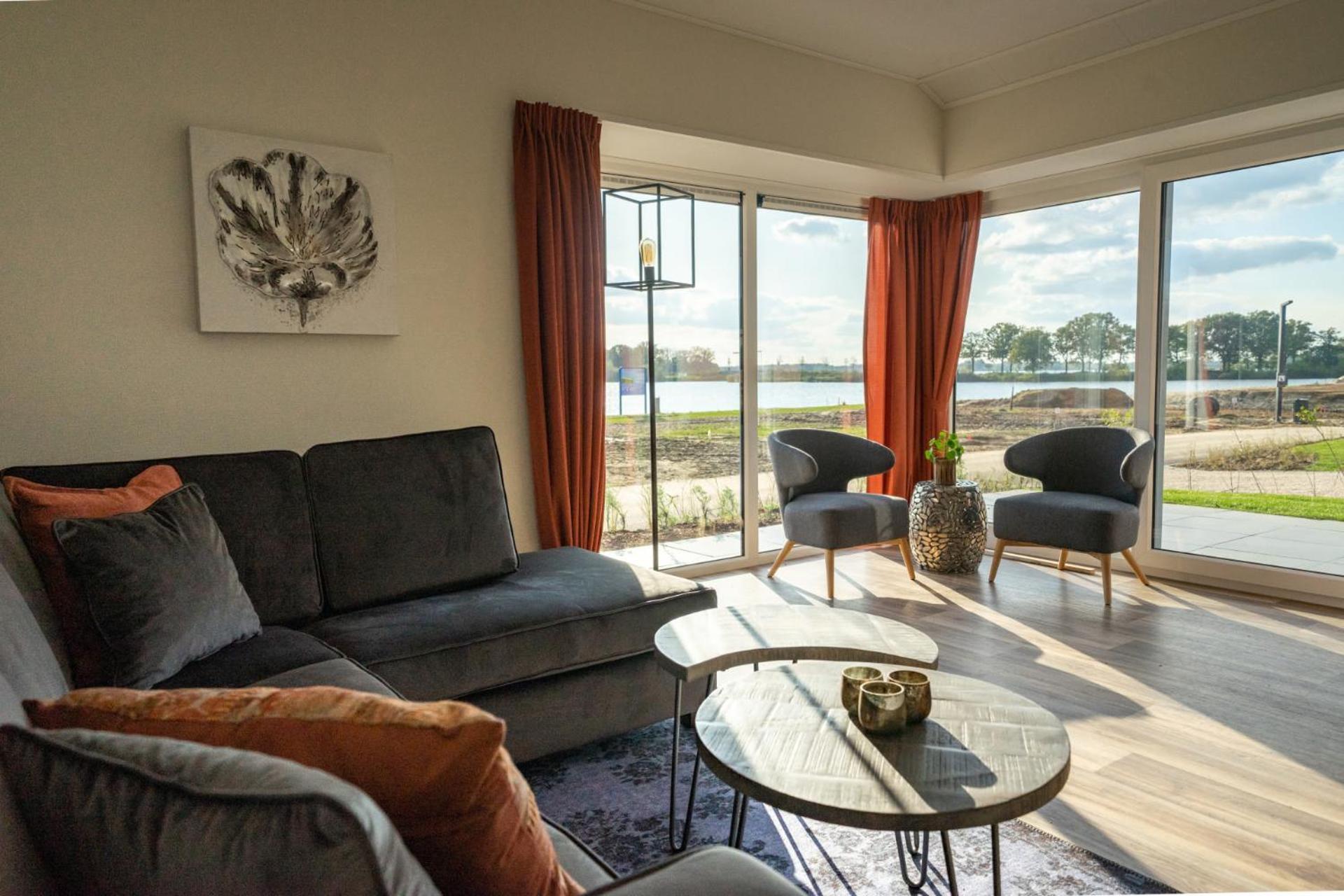 EuroParcs De Kraaijenbergse Plassen Linden Zimmer foto